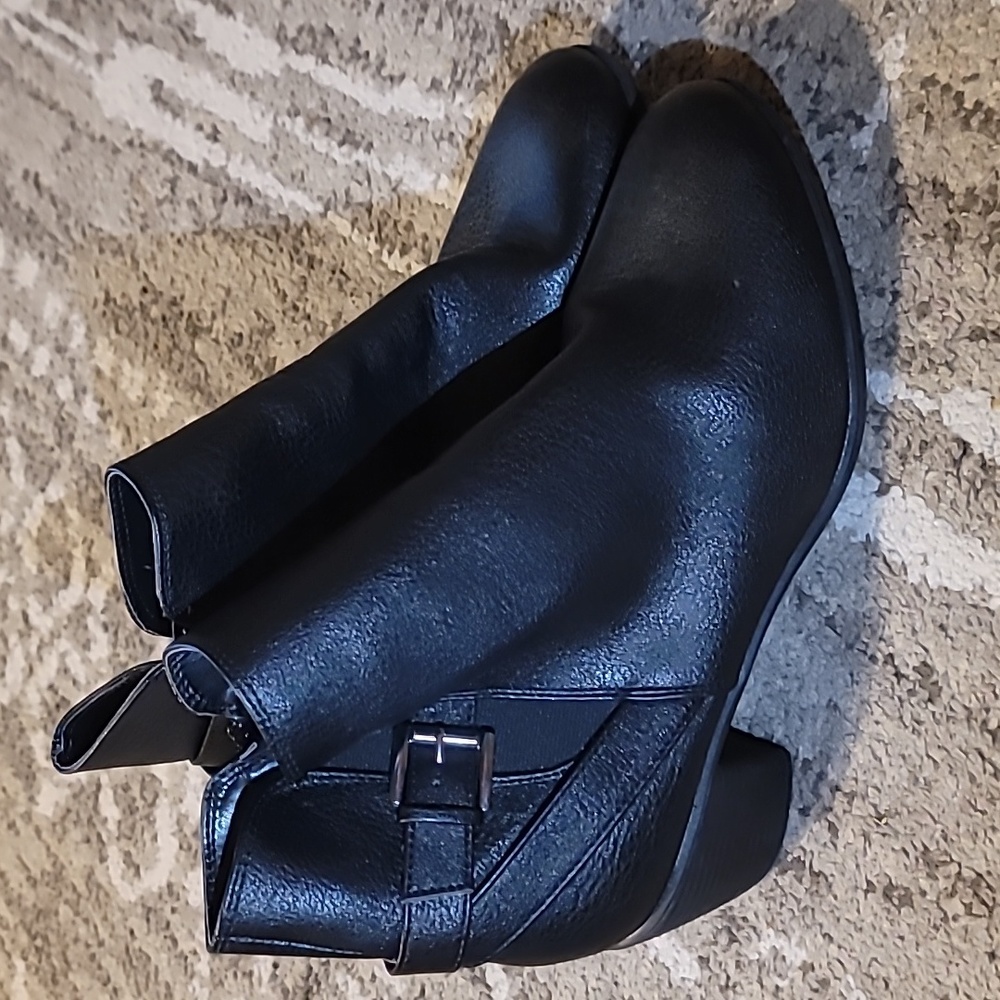 Andiamo Ankle Boots